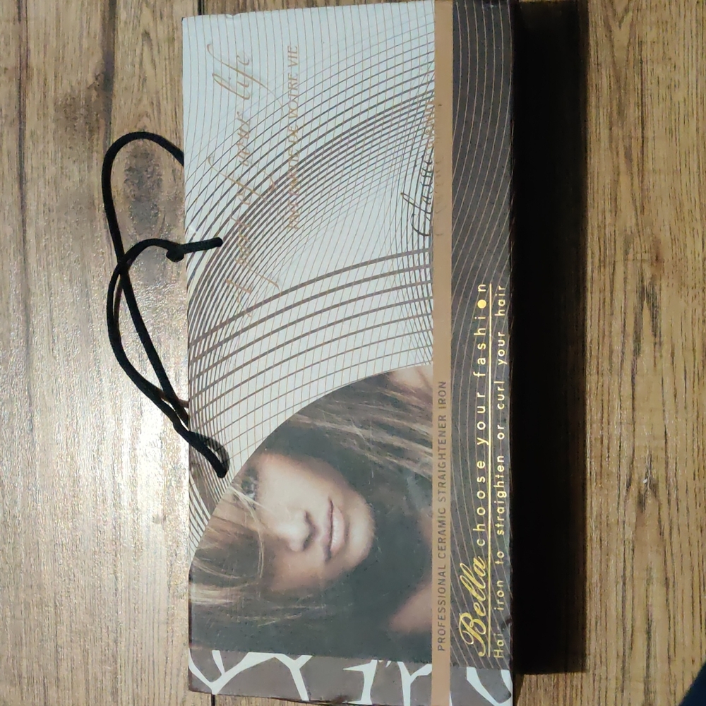 Bella professional ceramic straightener iron